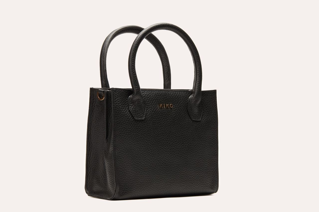 Simplistic Crossbody - ZOQ Leather