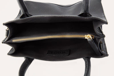 Simplistic Crossbody - ZOQ Leather
