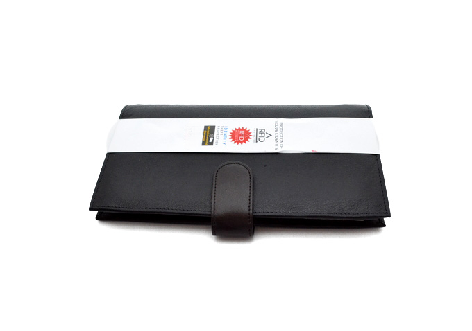 Passport Holder P45 - ZOQ Leather